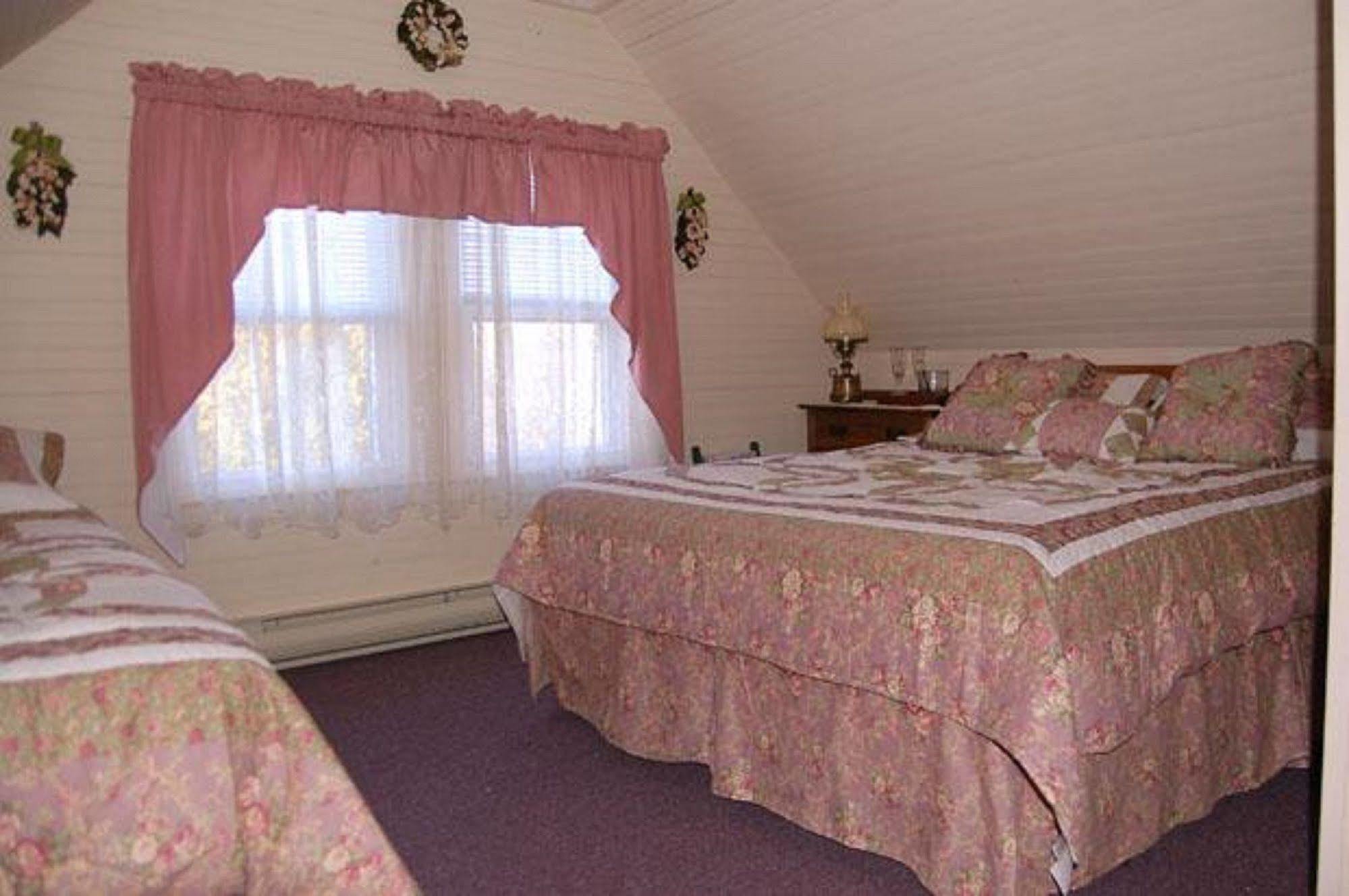 Atlantic Birches Inn B&B Old Orchard Beach Exterior foto
